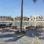 Noor Plaza Beach Furnished Flats